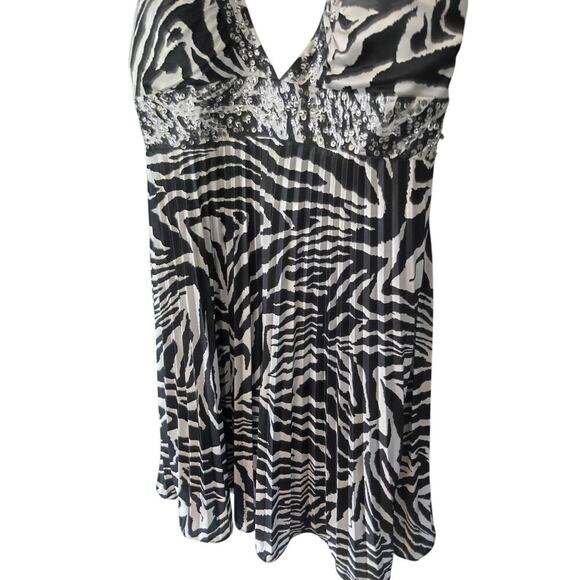 Morgan & Co Dress Zebra Embellished Prom Party Jeweled Medium halter Sequin L - Picture 5 of 10